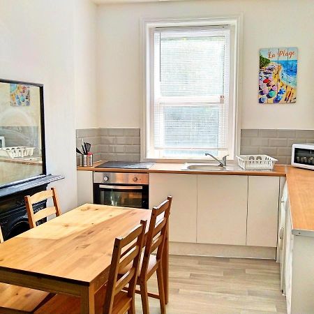 Entire Floor 2 Bedrooms On Westcliff 본머스 외부 사진